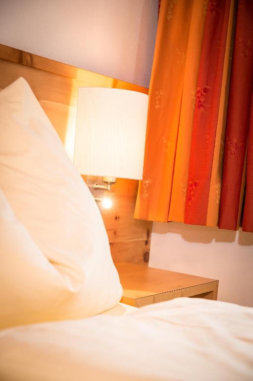 Gaestehaus Haffner Zell am See Rom bilde
