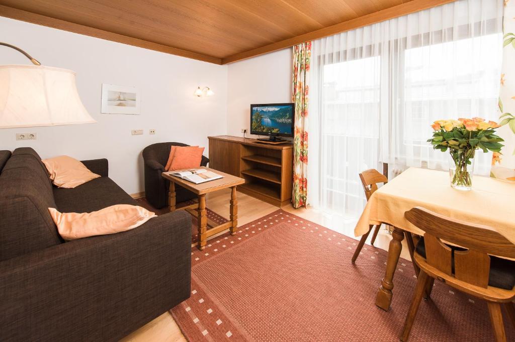 Gaestehaus Haffner Zell am See Rom bilde